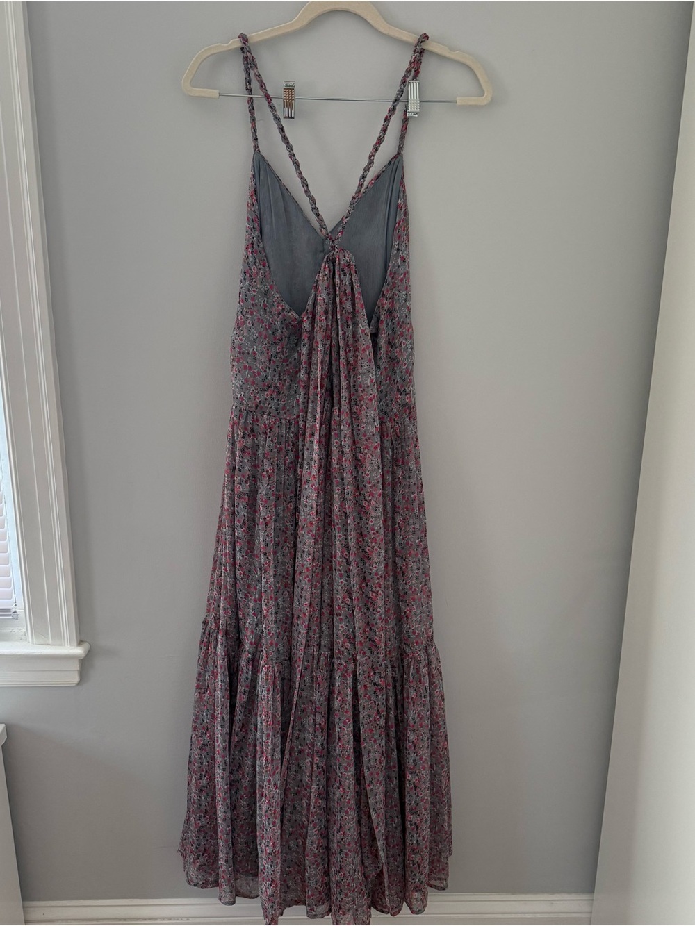 Astr Printed Lavender-Pink Floral V-Neck Tiered Maxi Dress - Picture 9 of 11